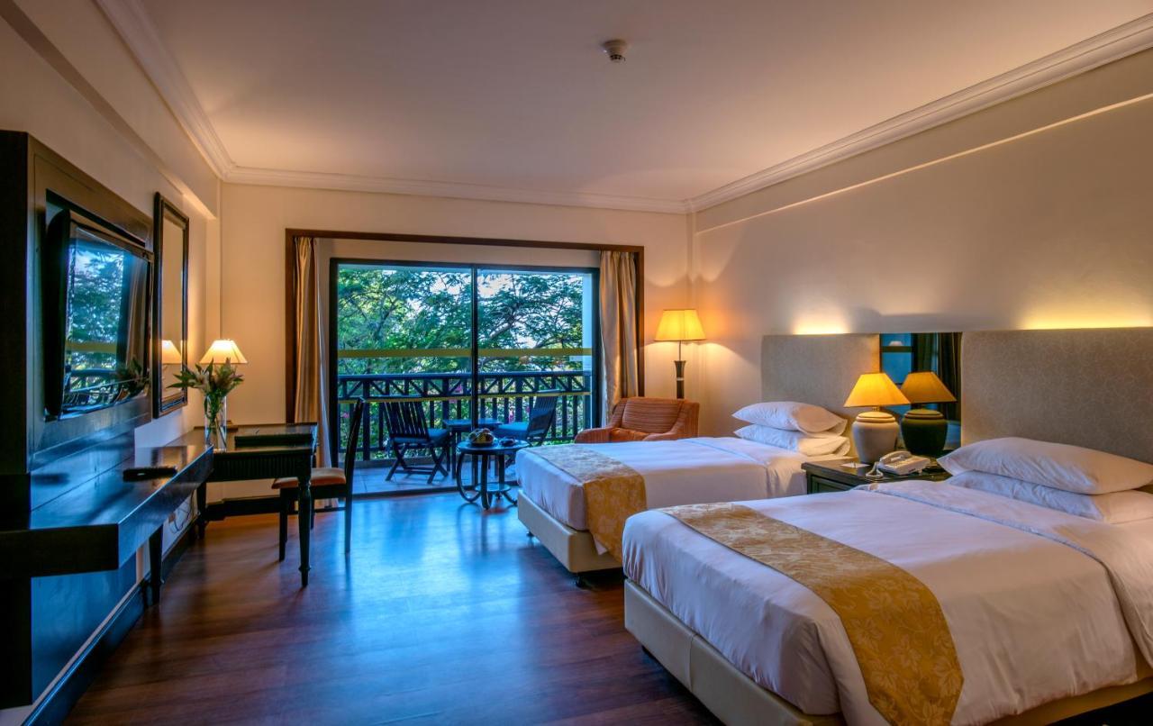 Nexus & Karambunai Tempat peranginan 4*